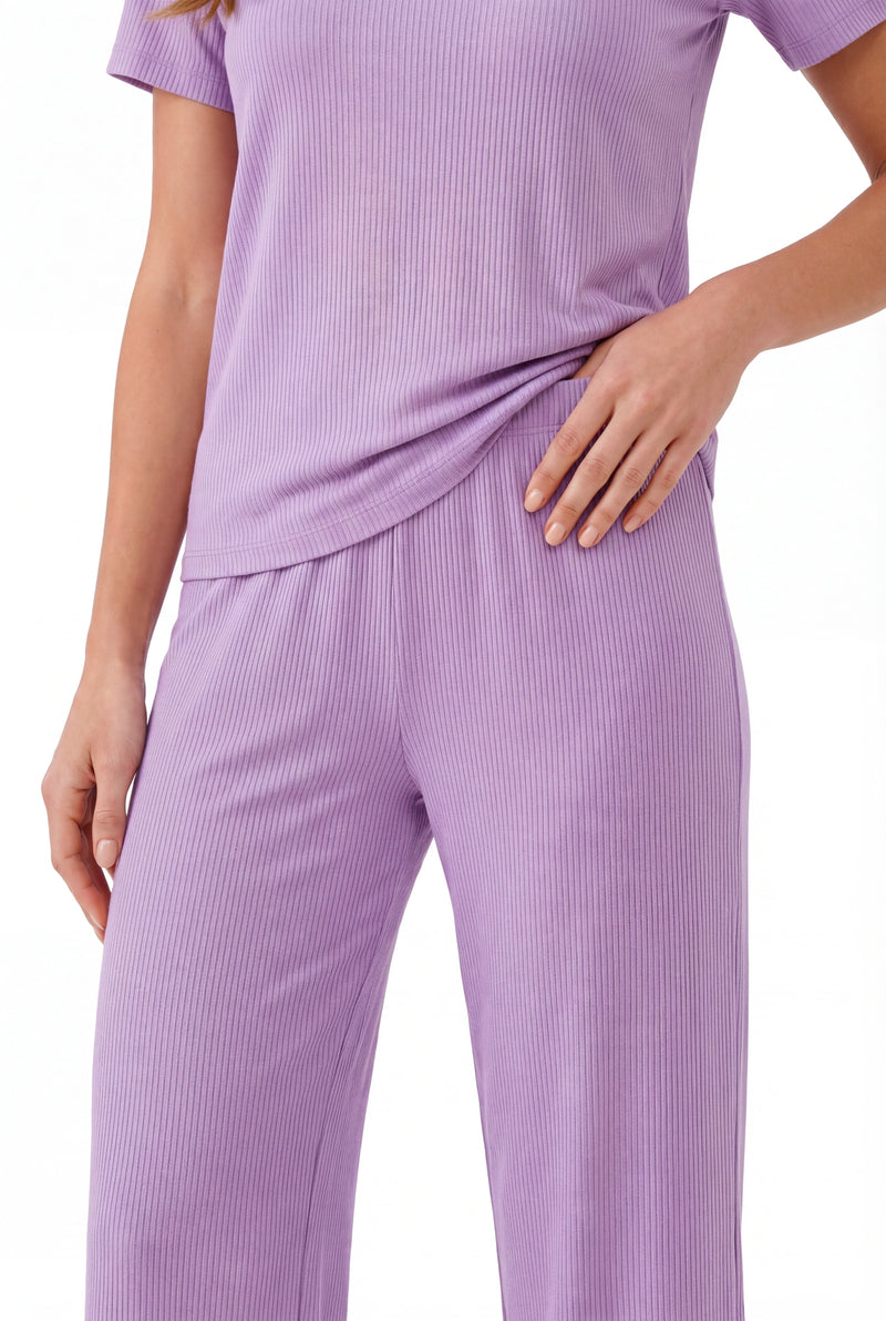 Pigiama in bambù a maniche corte con pantaloni cropped