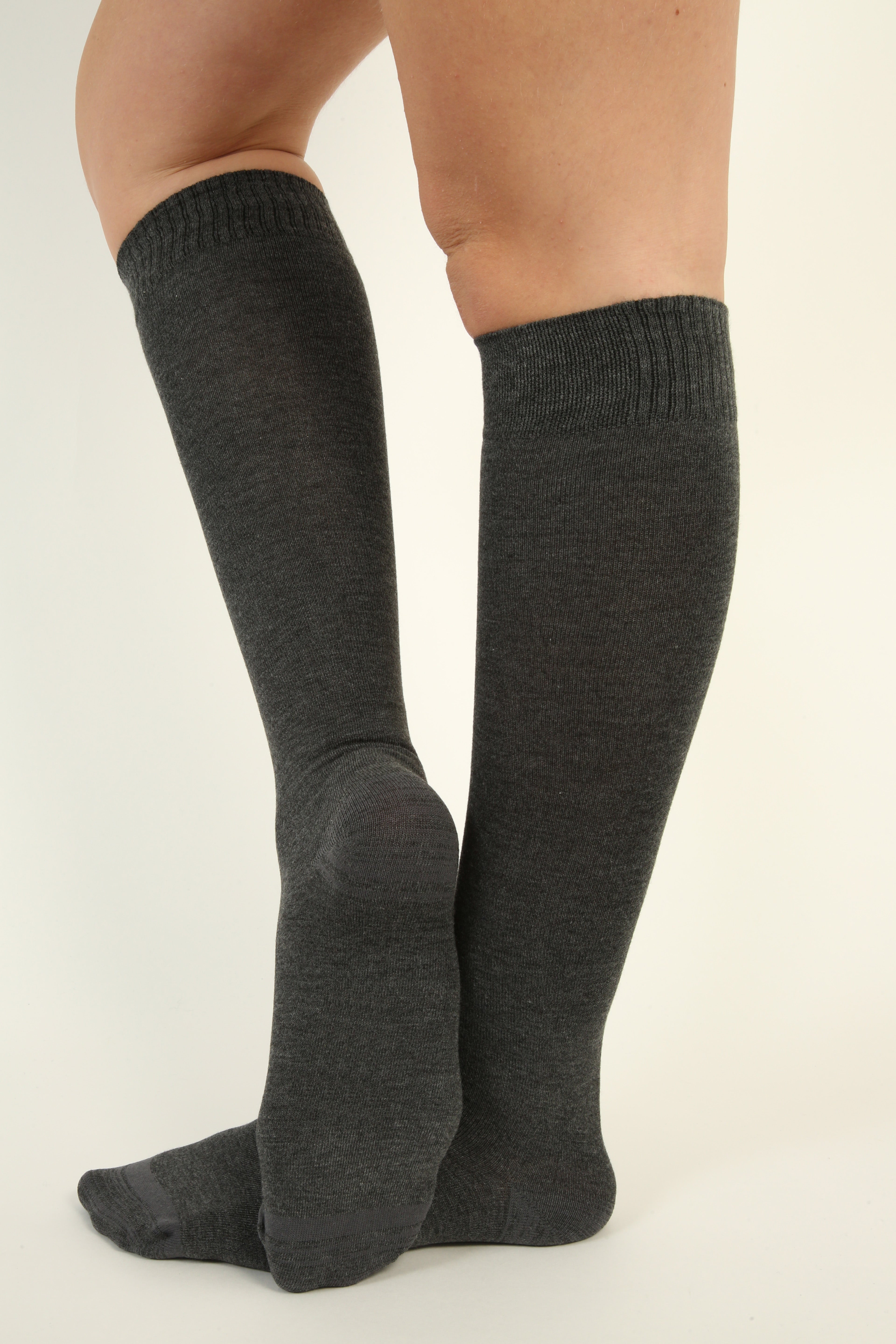 Nahtlose Kniehohe Bambus-Socken