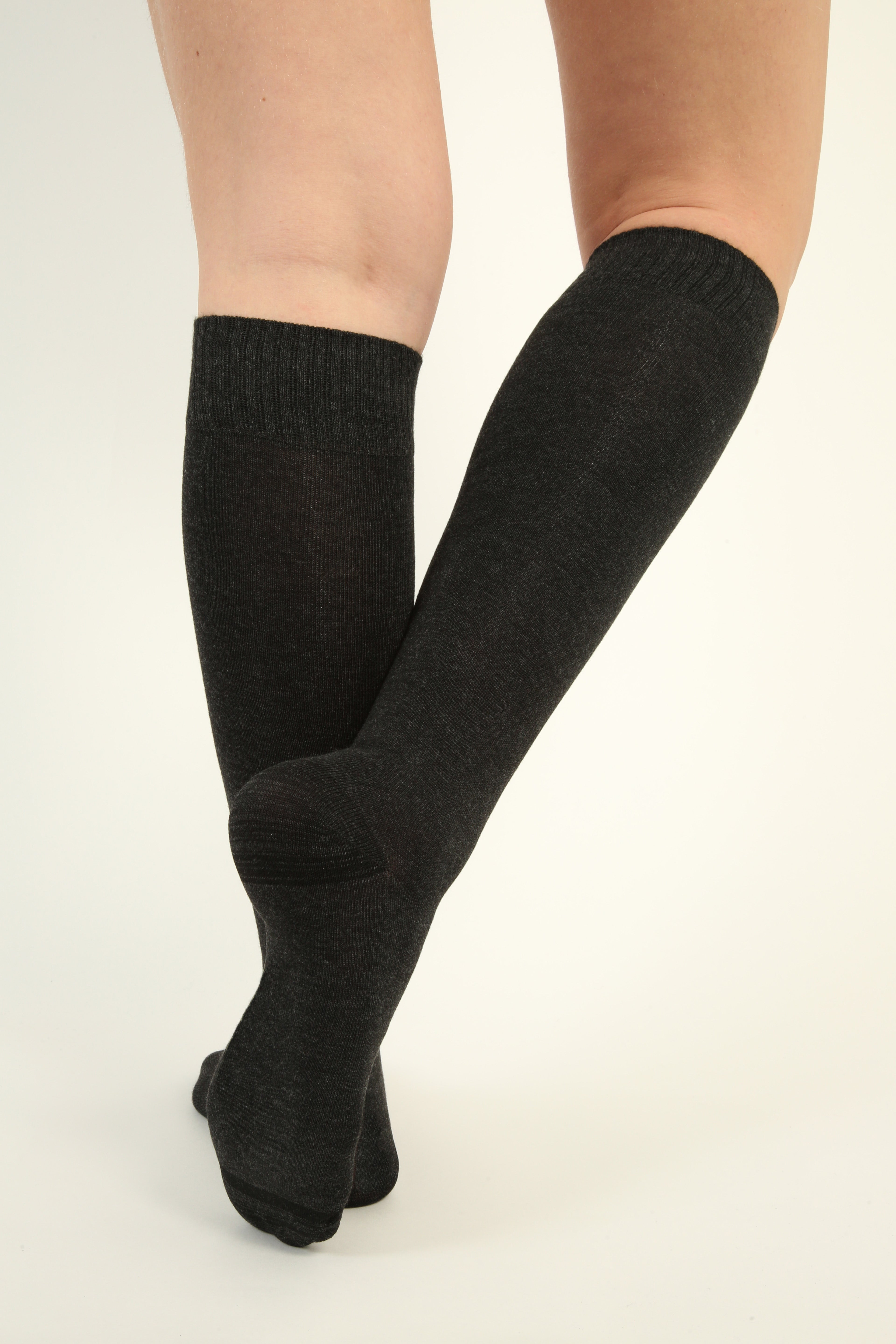 Nahtlose Kniehohe Bambus-Socken